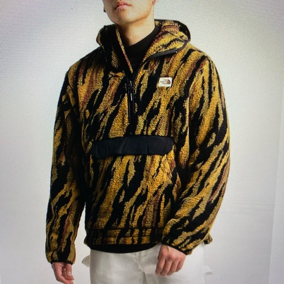 north face camo sherpa